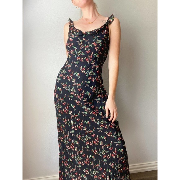 Vintage Dresses & Skirts - Vintage Black Floral Sweetheart Ruffle Trim Maxi Dress 100% Rayon
